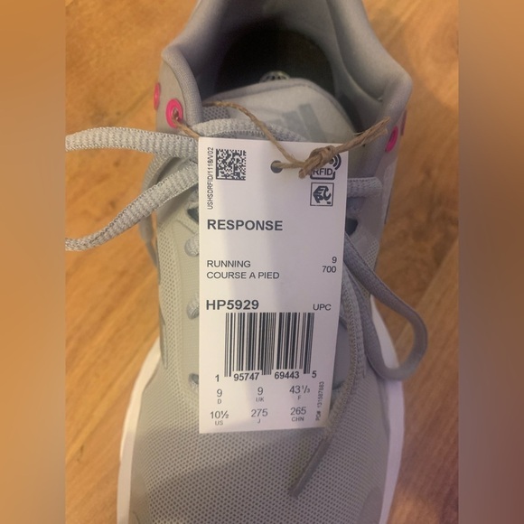 Women’s Adidas Response gray running shoes, HP2959, size 10.5, NWT, no box - Picture 11 of 11